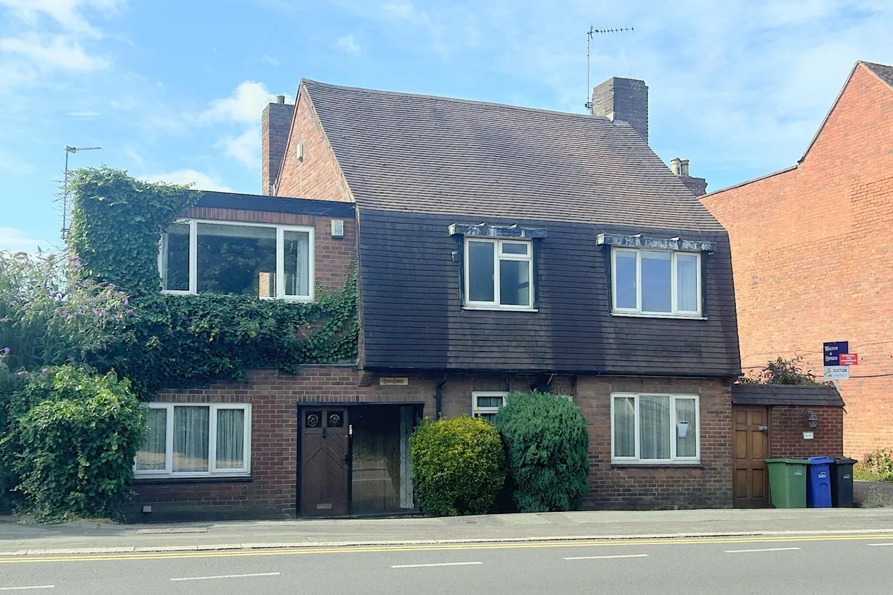 Greenfield Avenue, Stourbridge, photo 33