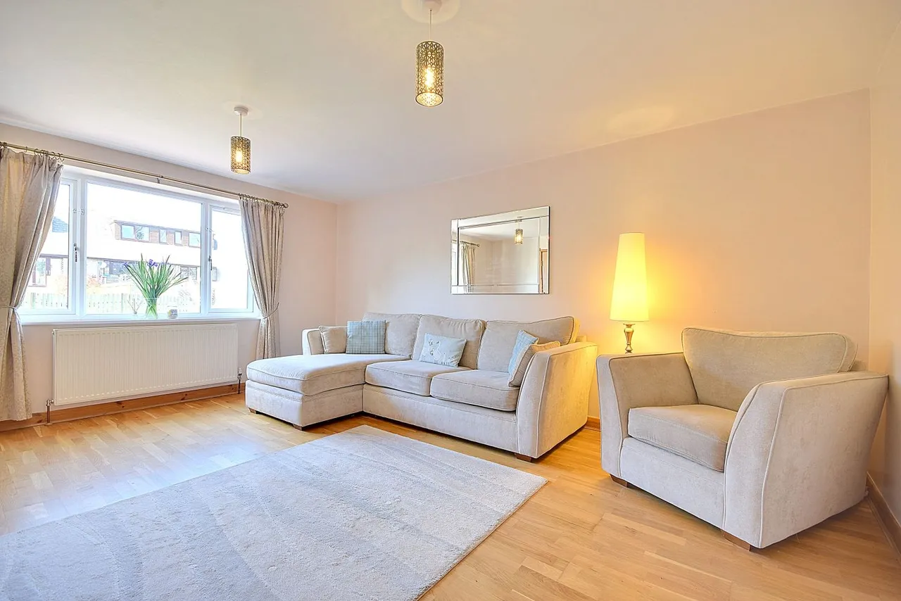Tofts Grove, Brighouse, HD6, photo 13