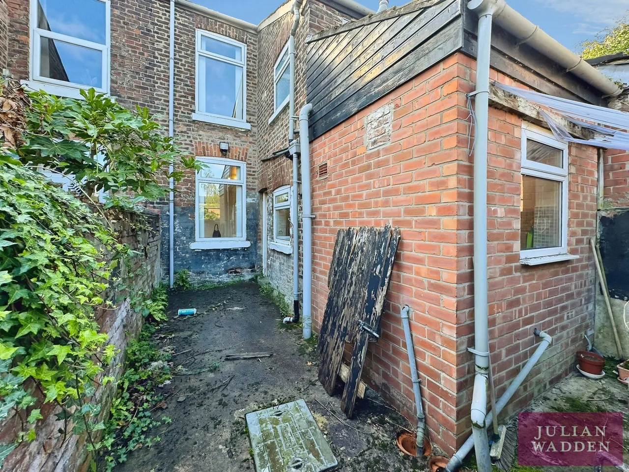 Ellesmere Terrace, Ladybarn, M14, photo 14