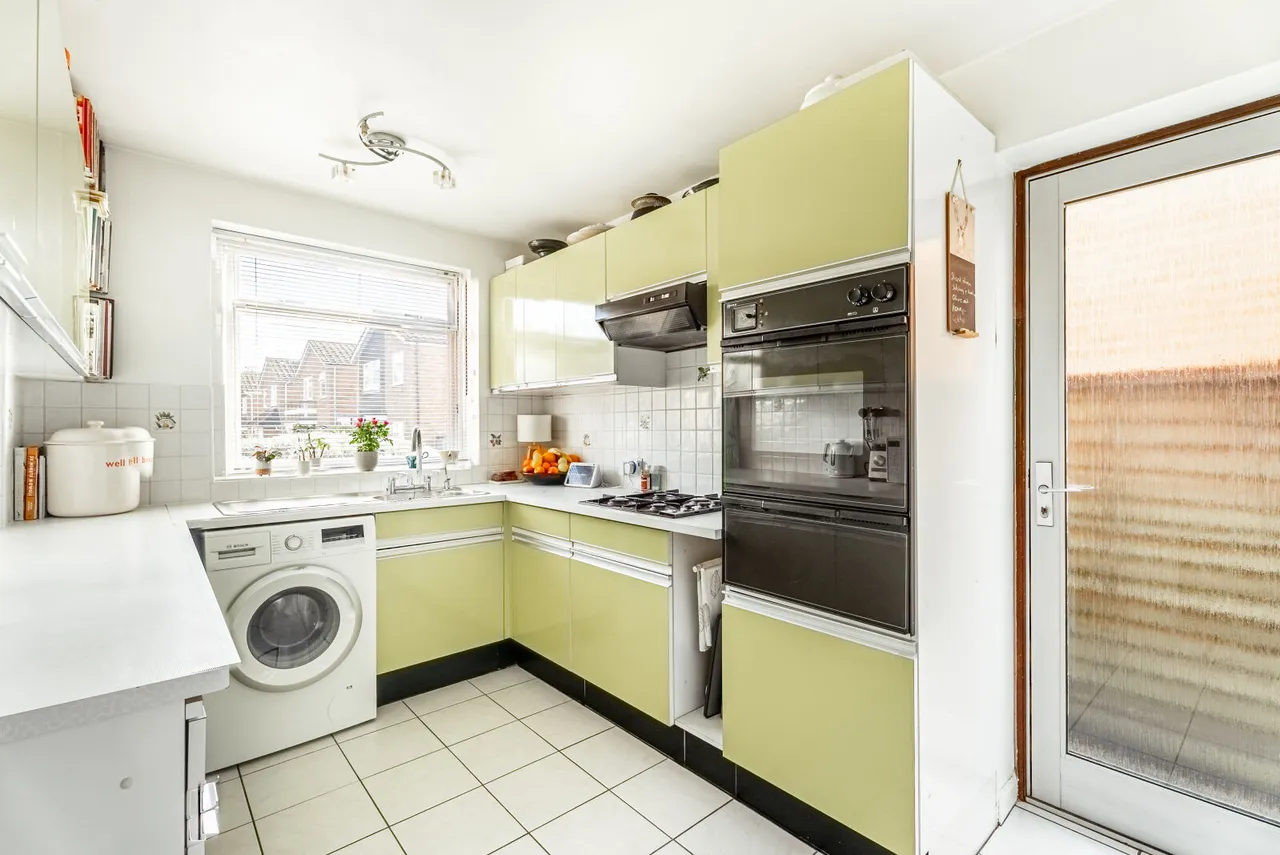 Garden Court, Wheathampstead, AL4, photo 11