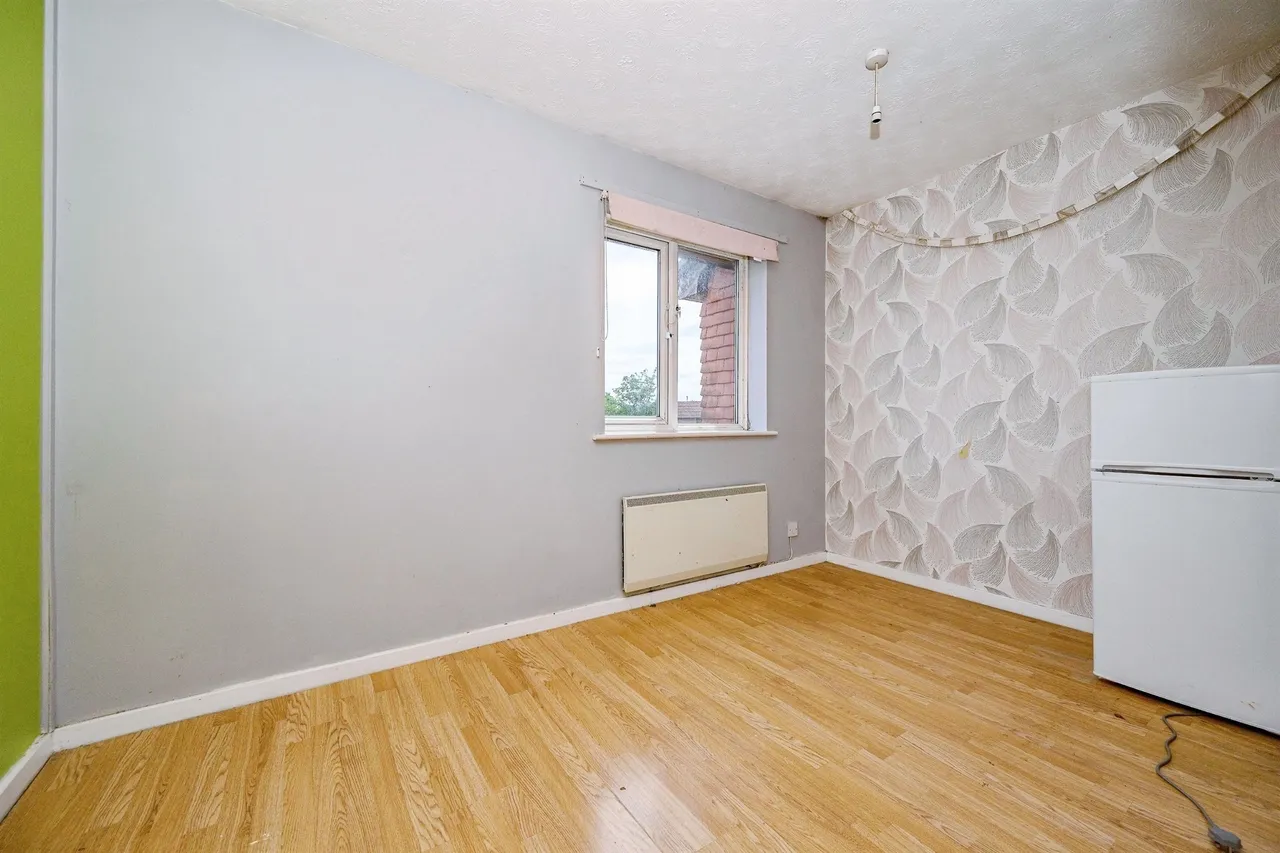 Elveden Close, Luton, LU2, photo 8