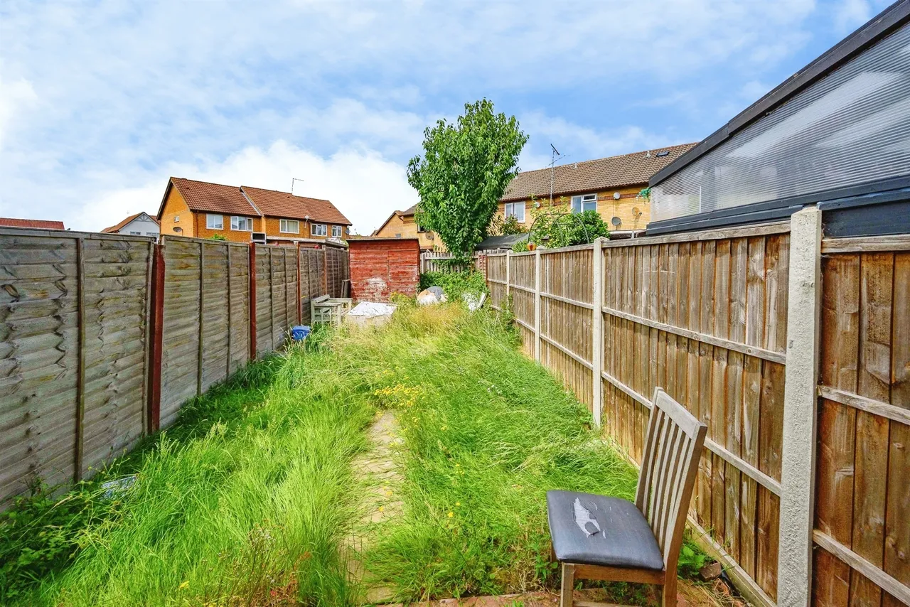 Elveden Close, Luton, LU2, photo 10