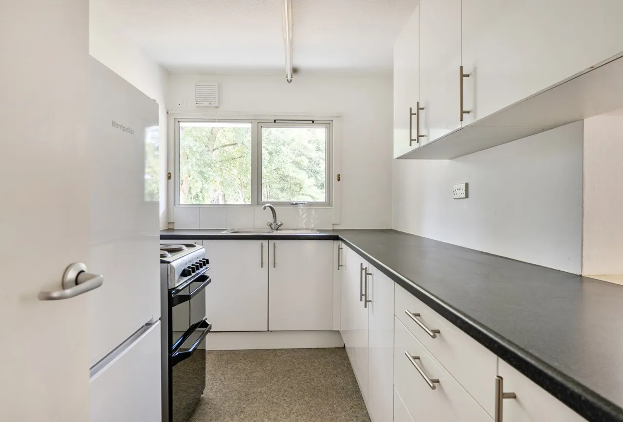 Ashton, Bristol, Harford Drive, BS16 1NR, photo 13