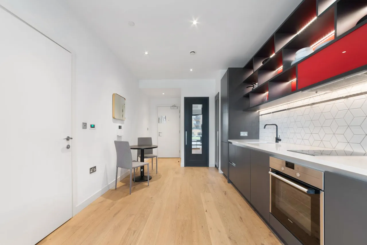 City Island Way, E14, photo 9