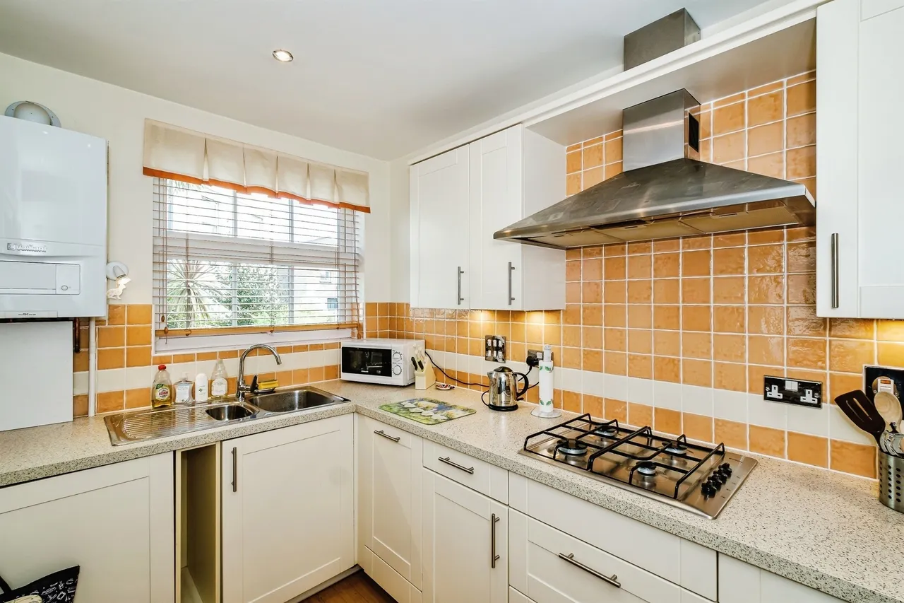 Marine Parade, Worthing, BN11, photo 5