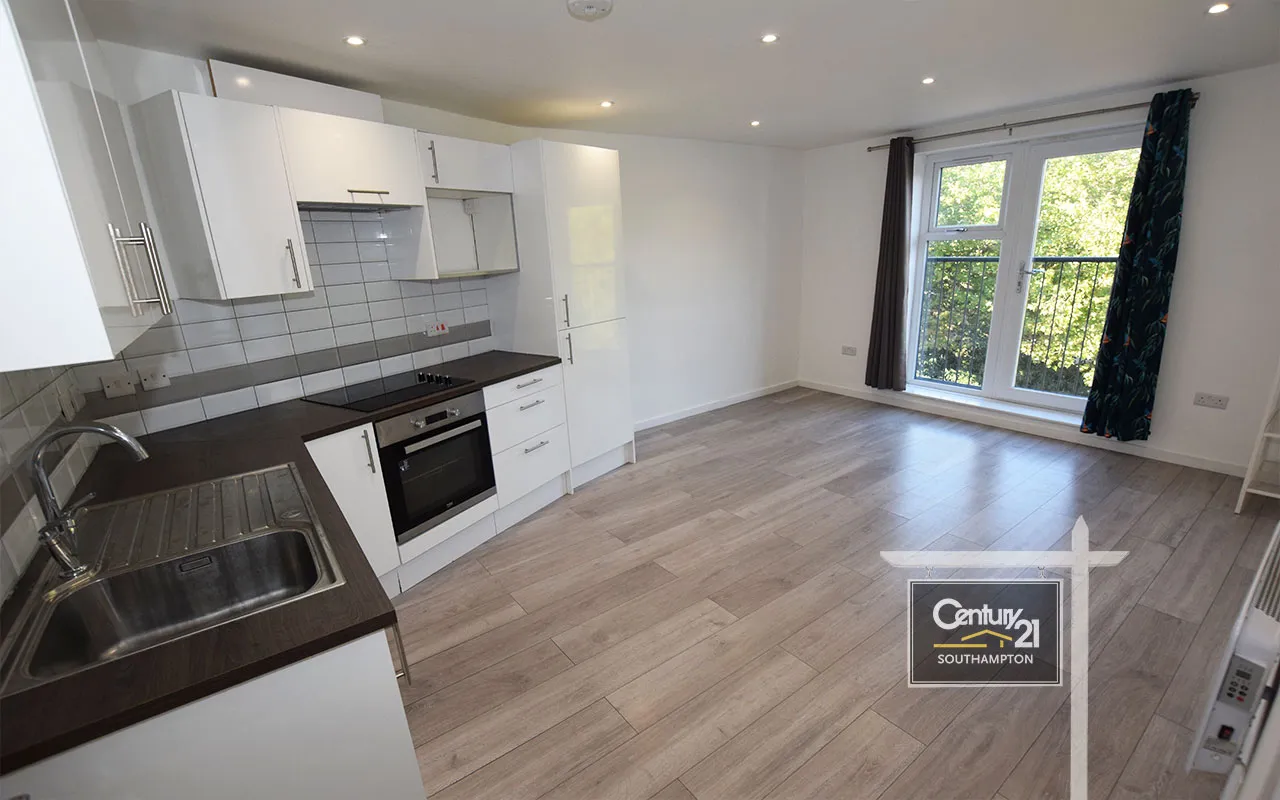 Canute Road, Southampton, SO14, photo 2