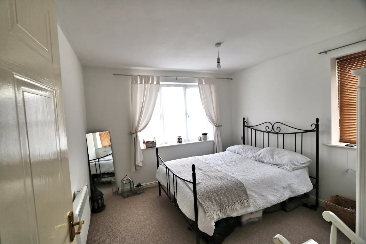 Gillespie Close, Bedford, MK42, photo 9