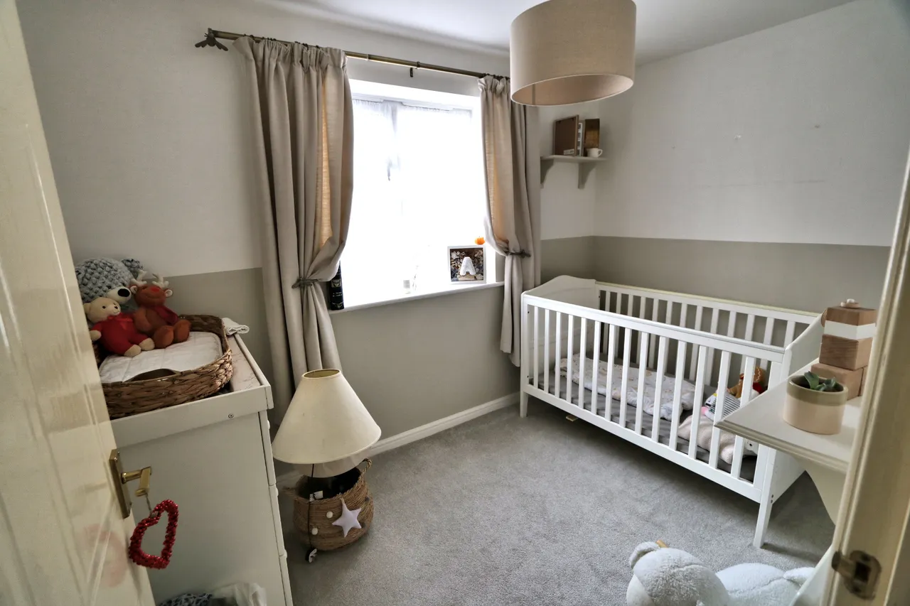 Gillespie Close, Bedford, MK42, photo 11