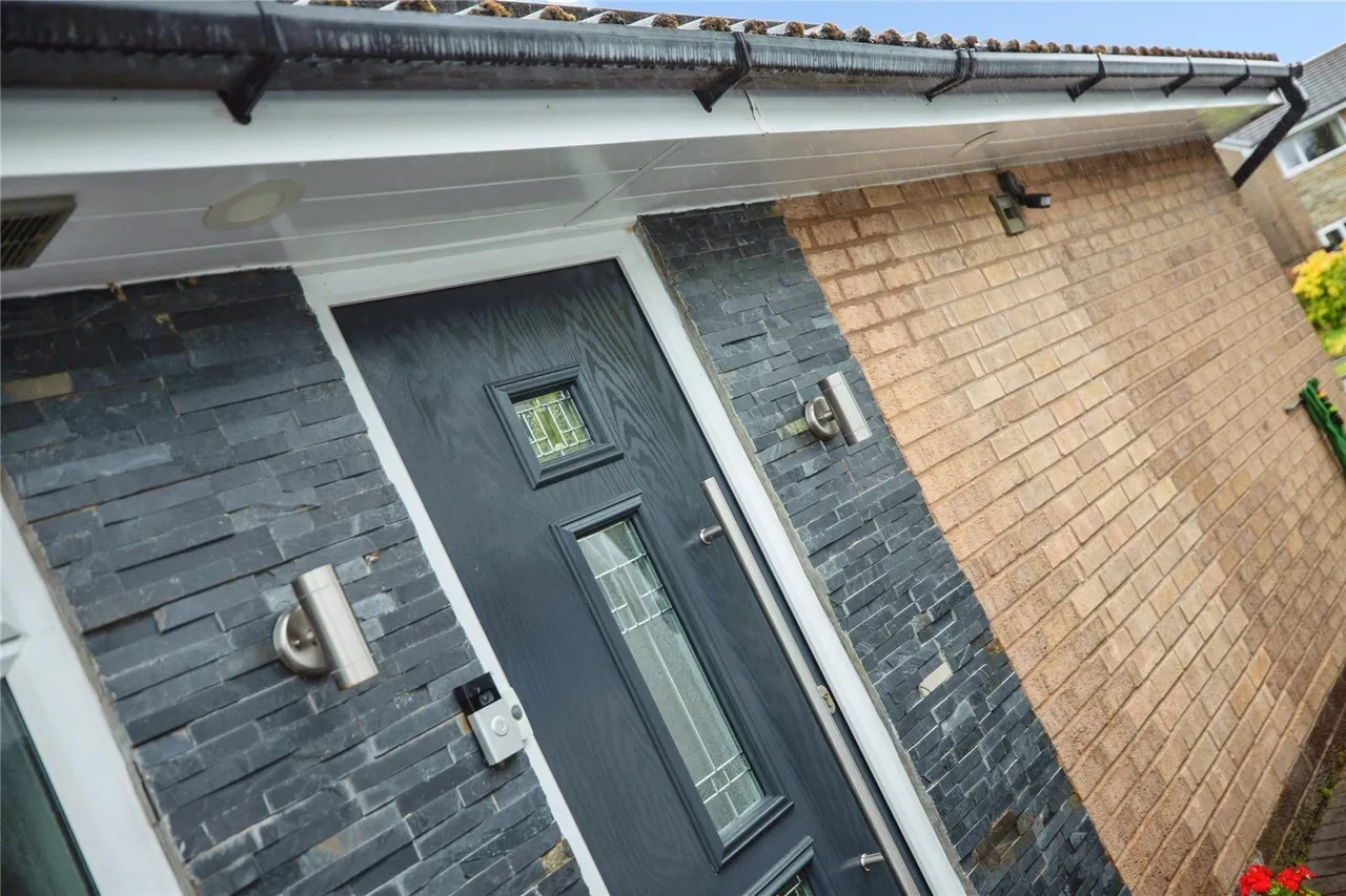 Lapwing Close, Rochdale, OL11, photo 19