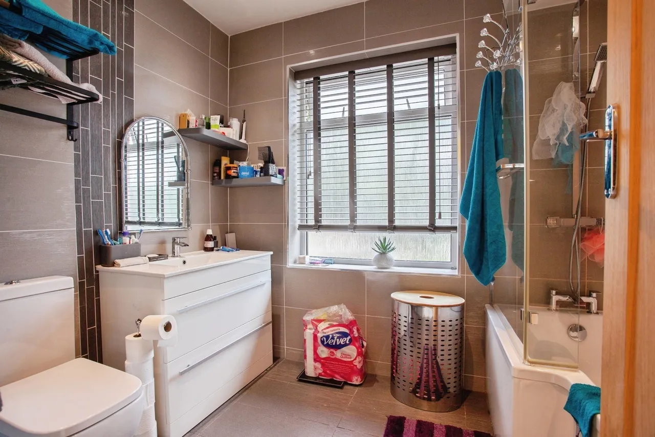 Swanbourne Road, Sheffield, South Yorkshire, S5, photo 17