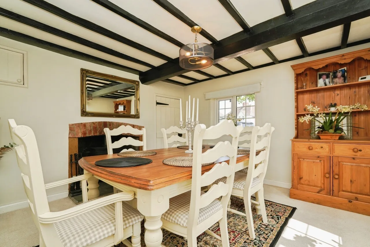 Winchcombe Road, Sedgeberrow, WR11, photo 12