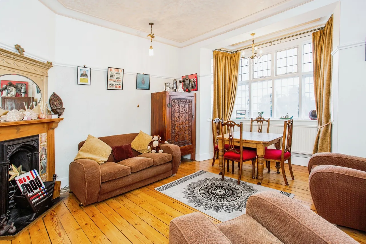 Westcliff Parade, Westcliff-on-Sea, Essex, SS0, photo 6