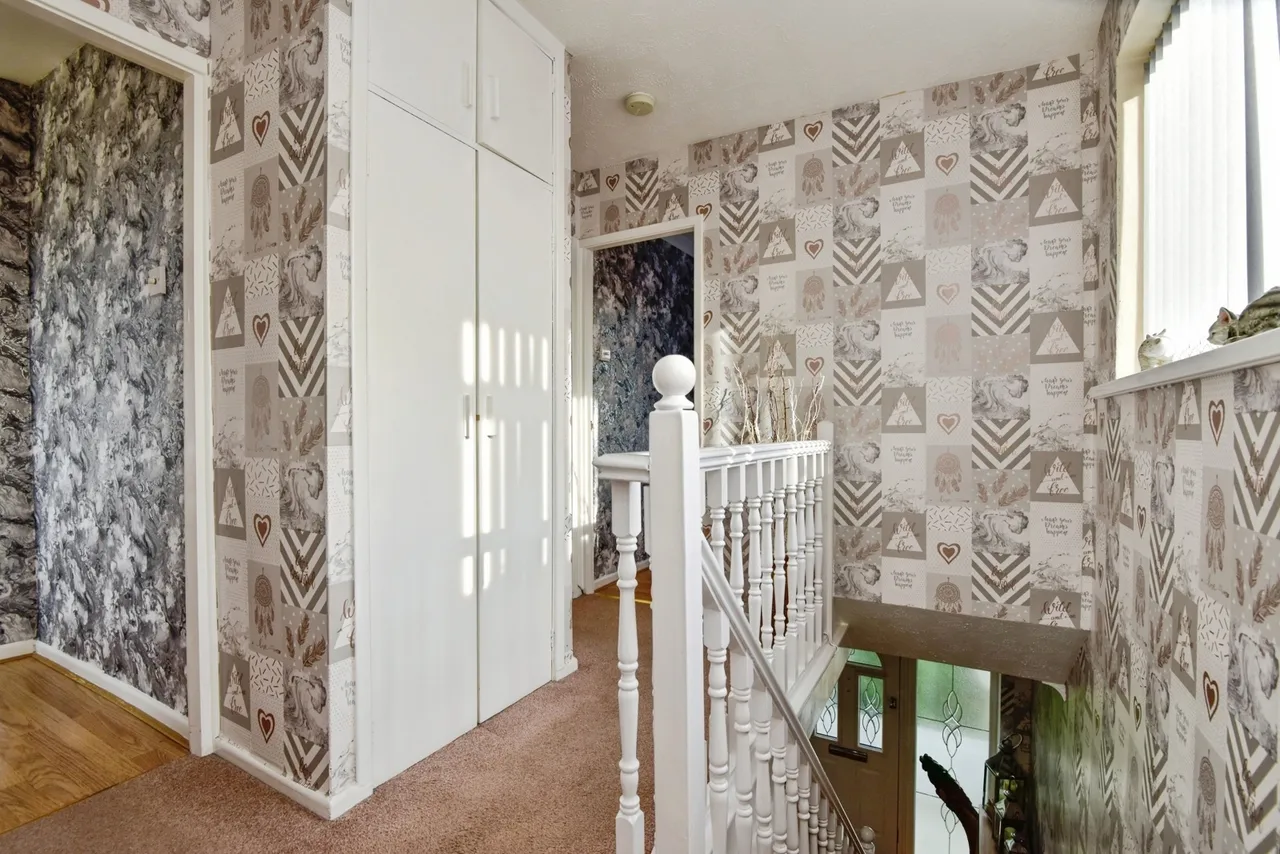 Hollies Drive, Stoke-on-Trent, Staffordshire, ST3, photo 14