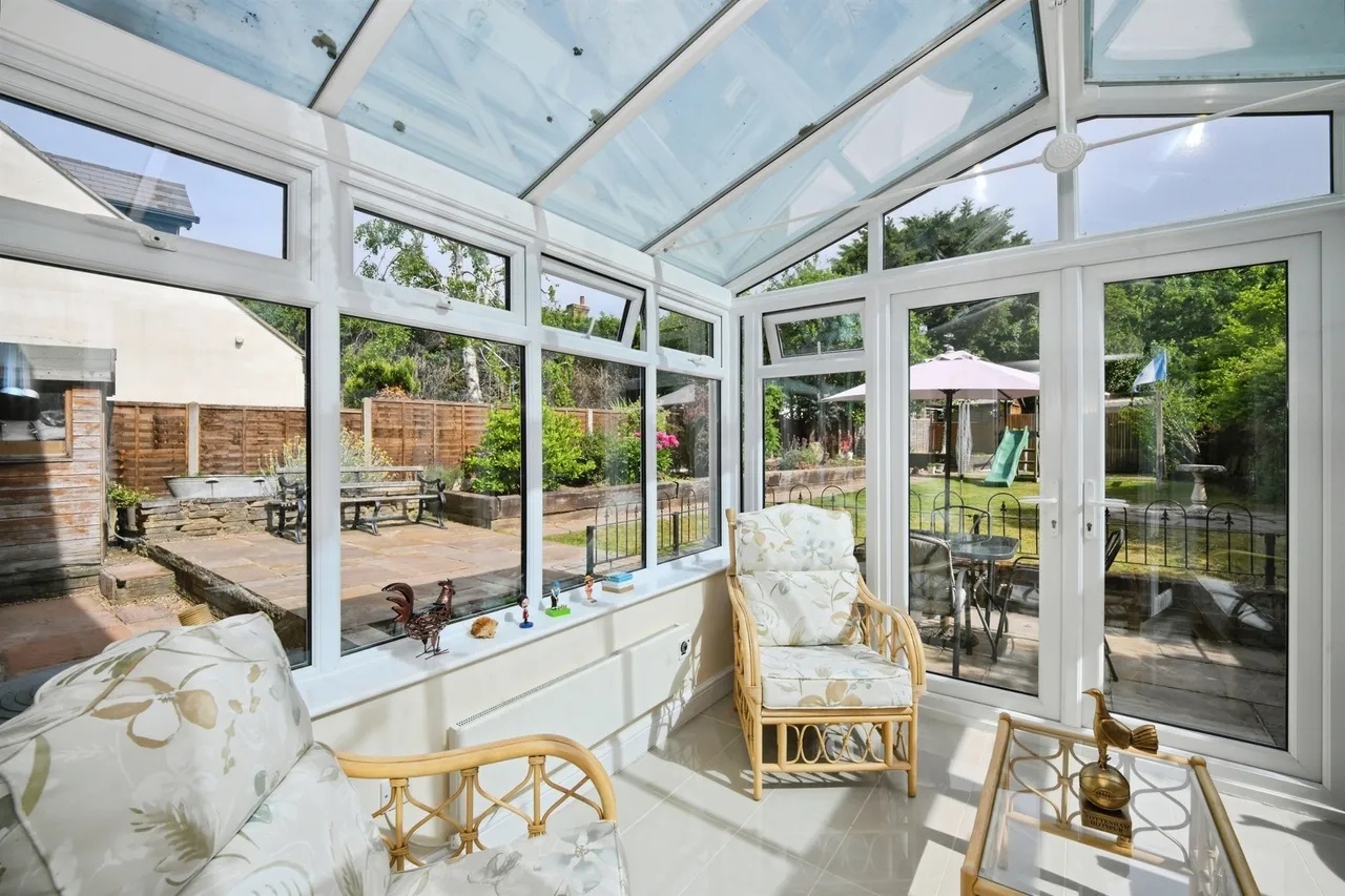 Bumbles Green, Nazeing, EN9, photo 9