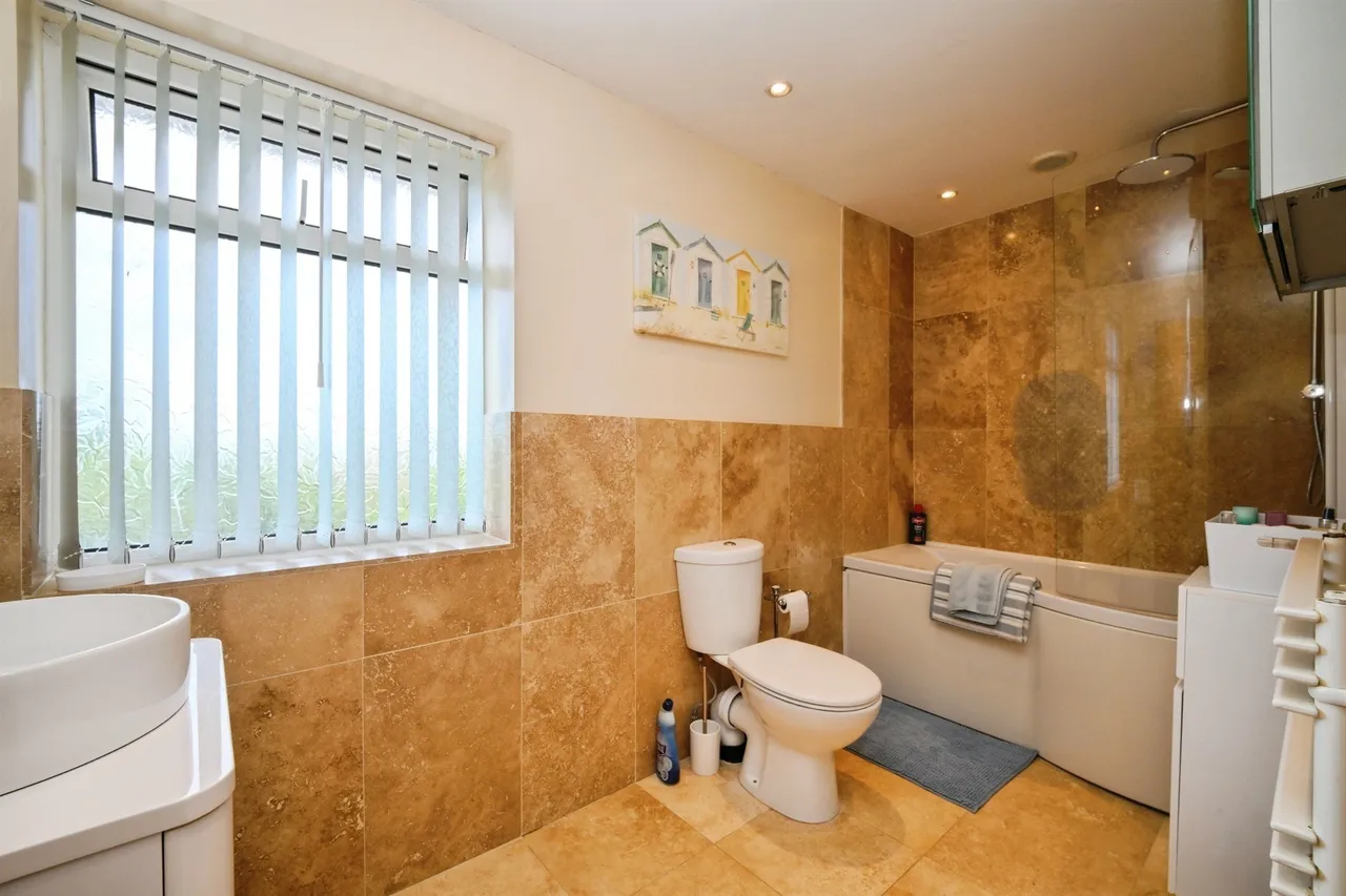 Bumbles Green, Nazeing, EN9, photo 15
