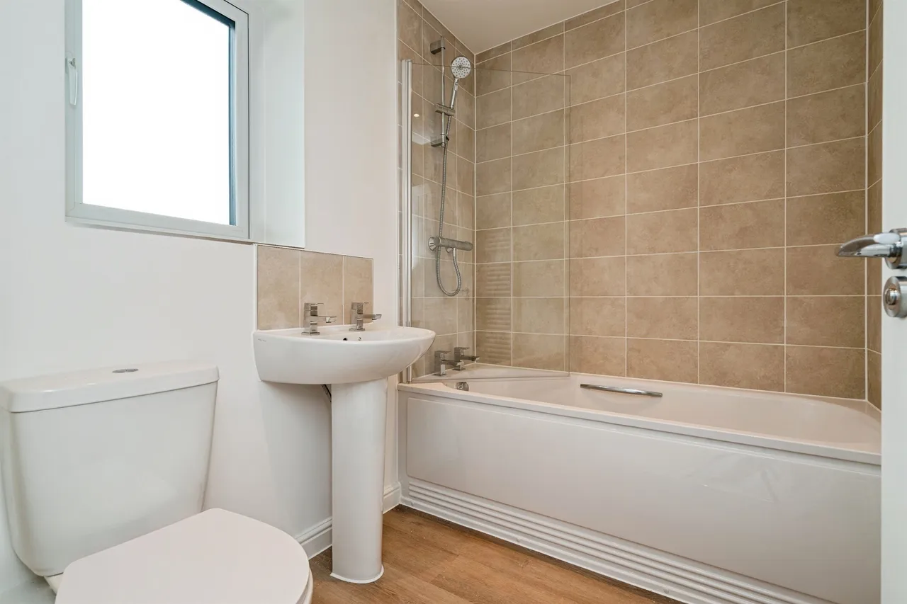 Copper Close, Bradwell, NR31, photo 8