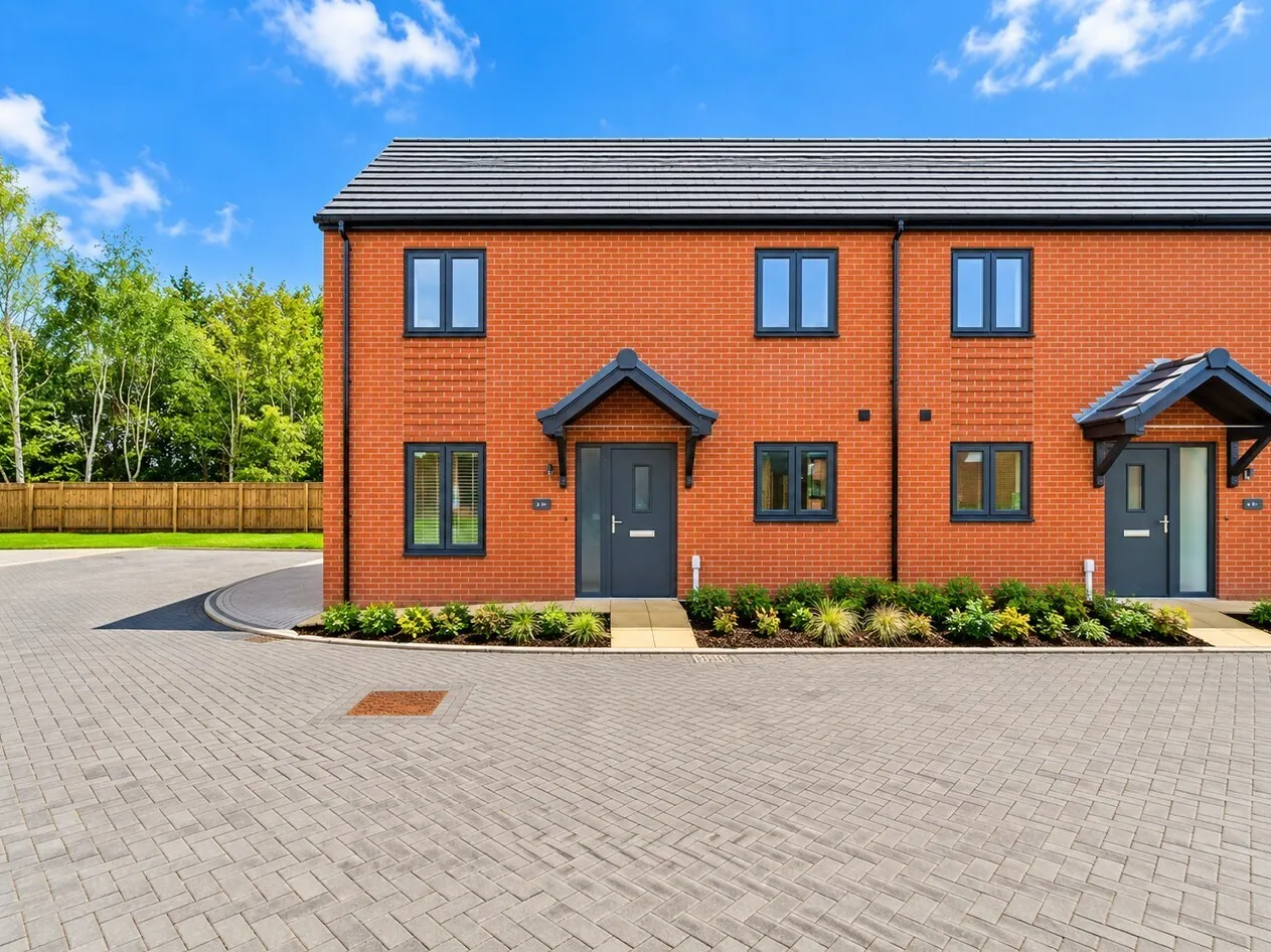 2 bed house for sale, Copper Close, Bradwell, NR31
