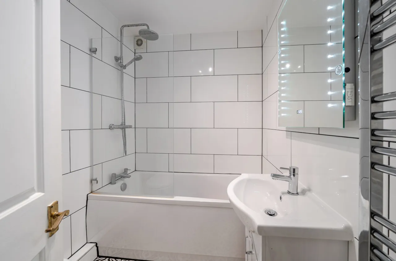 Minley Grove, Fleet, GU51, photo 6
