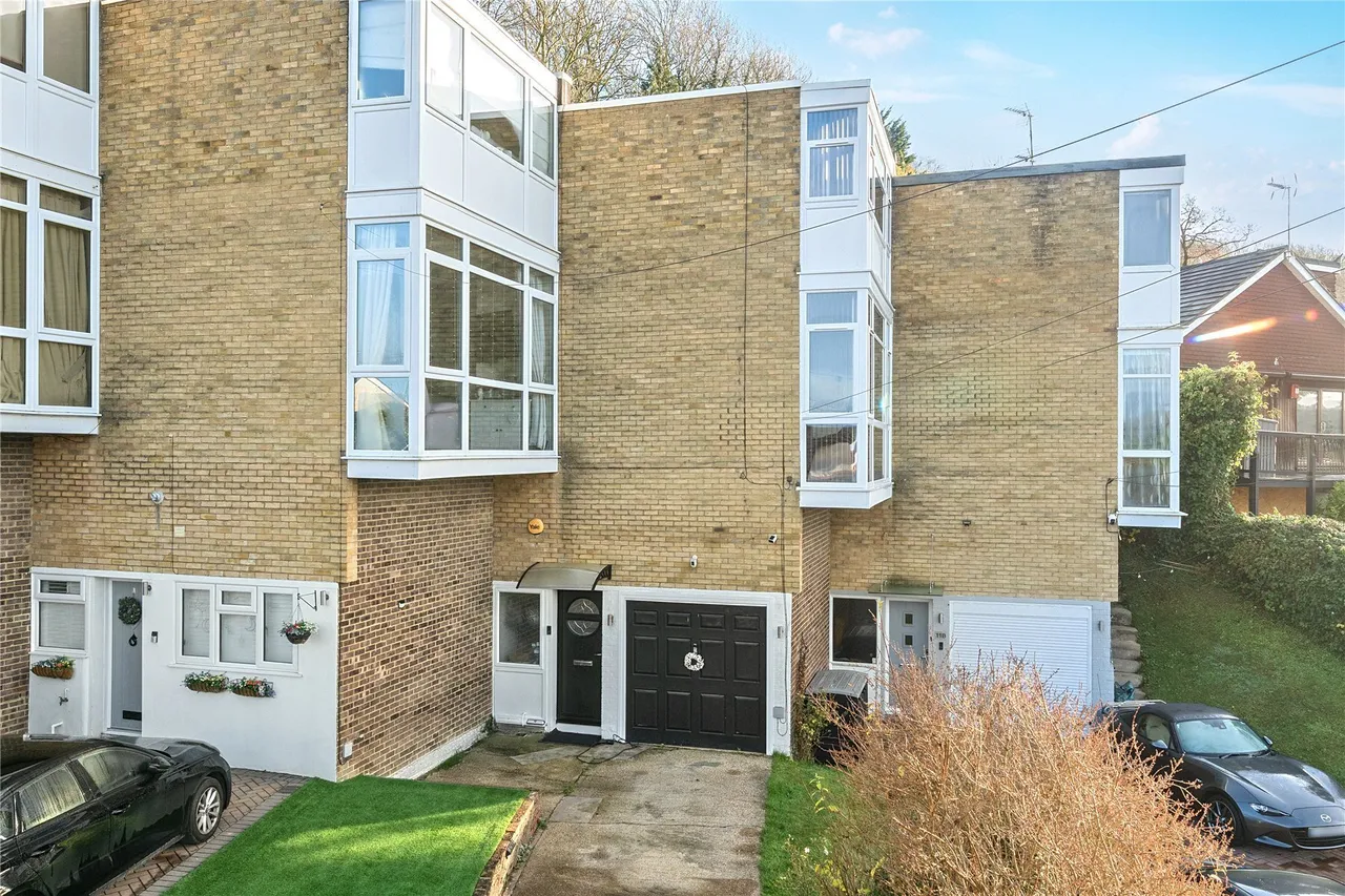 Sunningvale Avenue, Biggin Hill, Westerham, TN16, photo 2