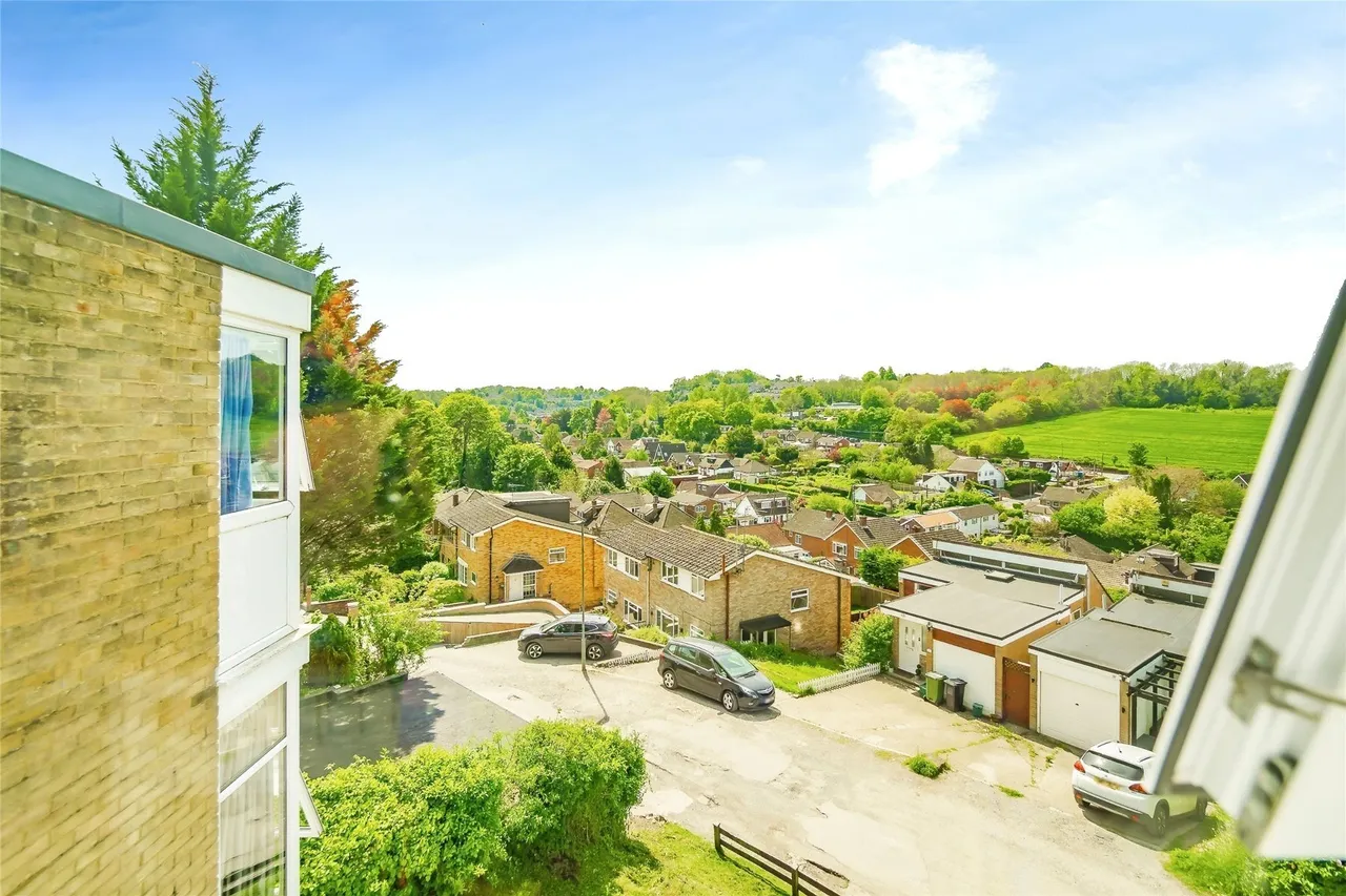 Sunningvale Avenue, Biggin Hill, Westerham, TN16, photo 3