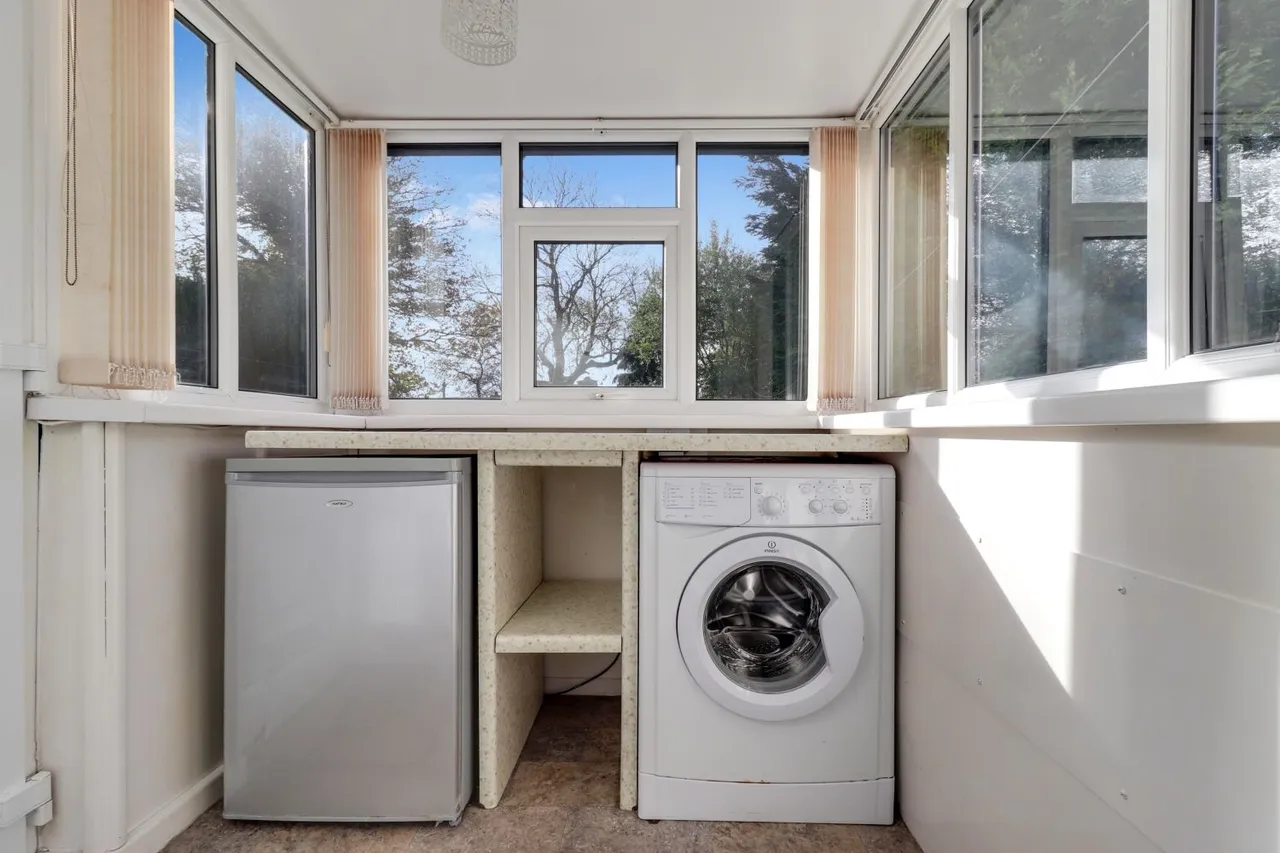 Mill Lane, Ryhill, WF4, photo 9