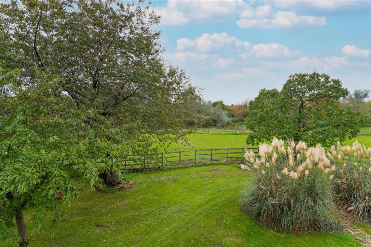 Old Parkbury Lane, Colney Street, AL2, photo 3
