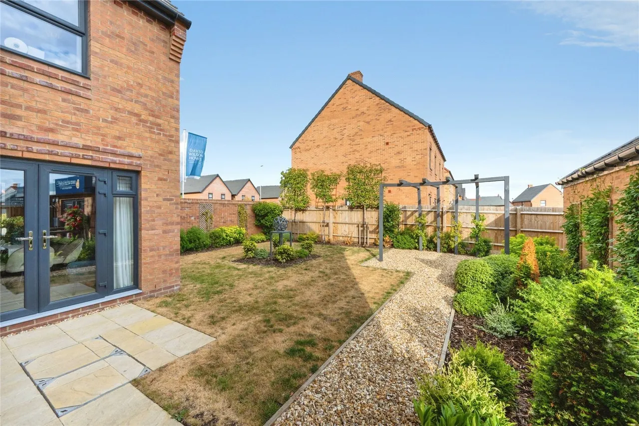 Clipstone Park, Briggington Way, Leighton Buzzard, Bedfordshire, LU7, photo 24