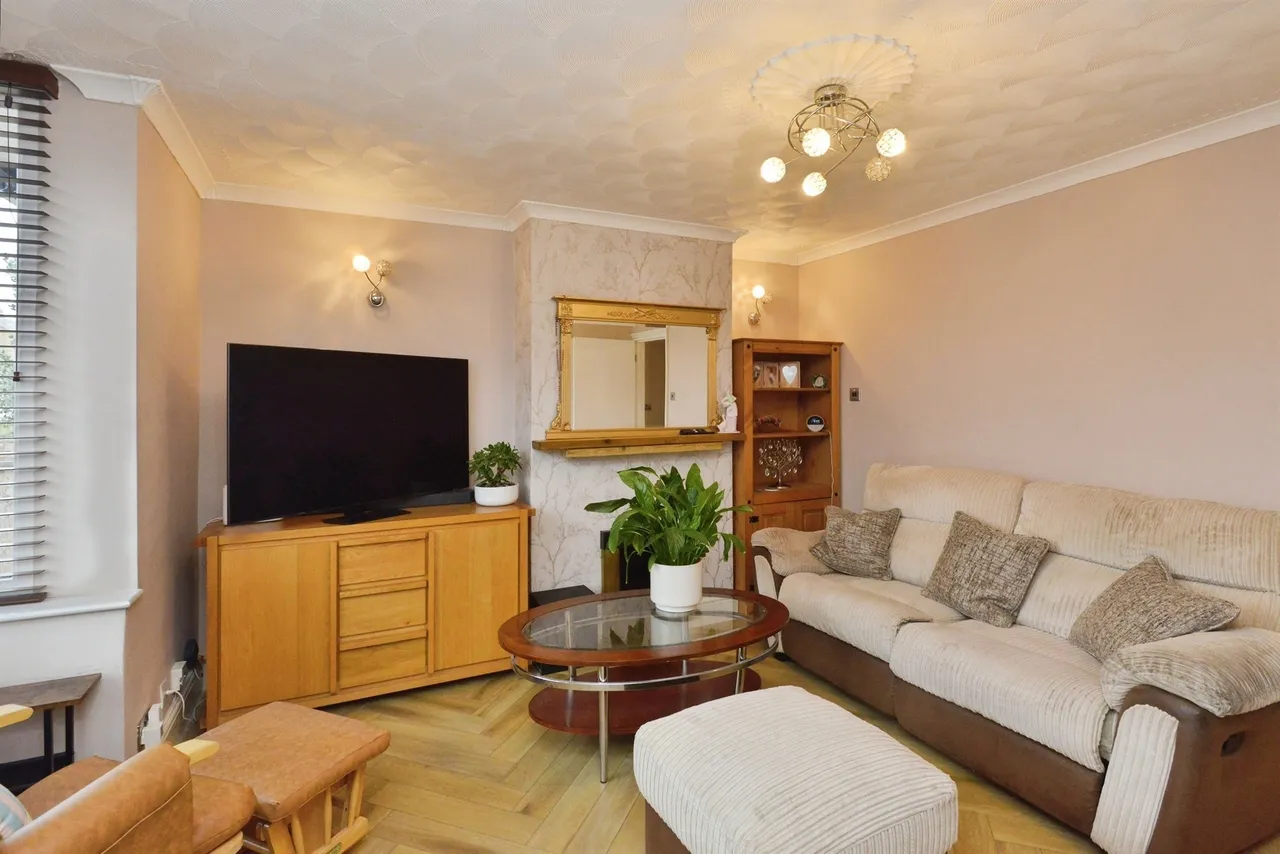 Eaton Avenue, Bletchley, MK2, photo 6