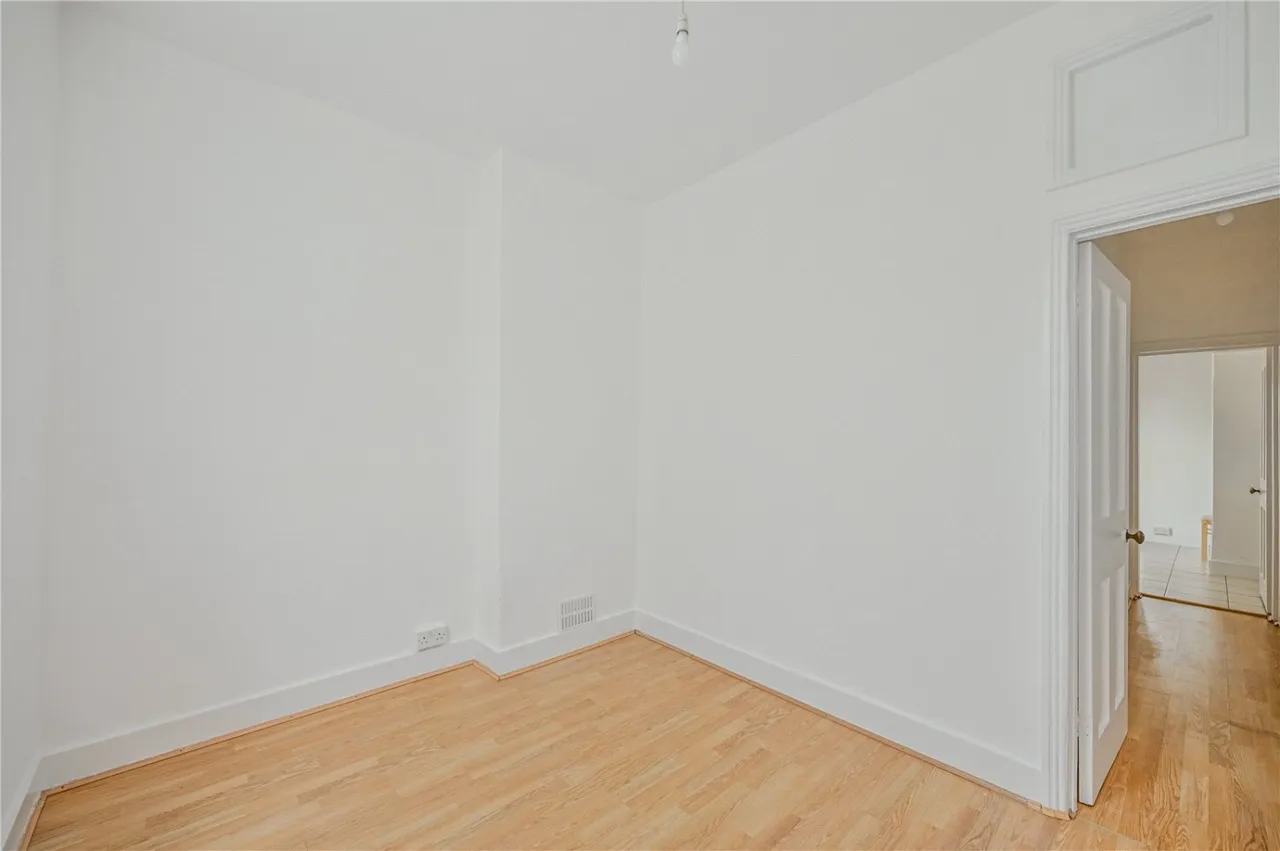 Sirdar Road, London, N22, photo 8