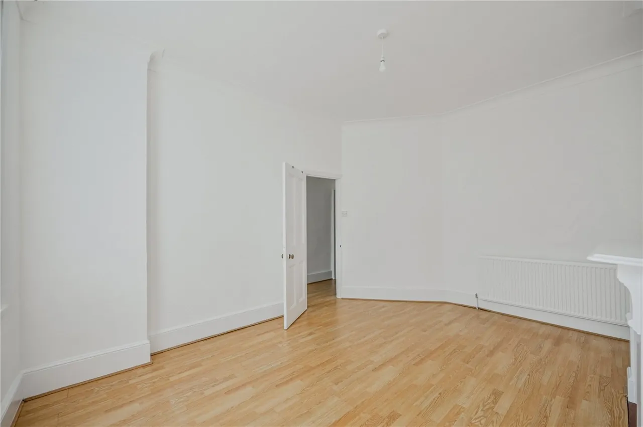 Sirdar Road, London, N22, photo 4