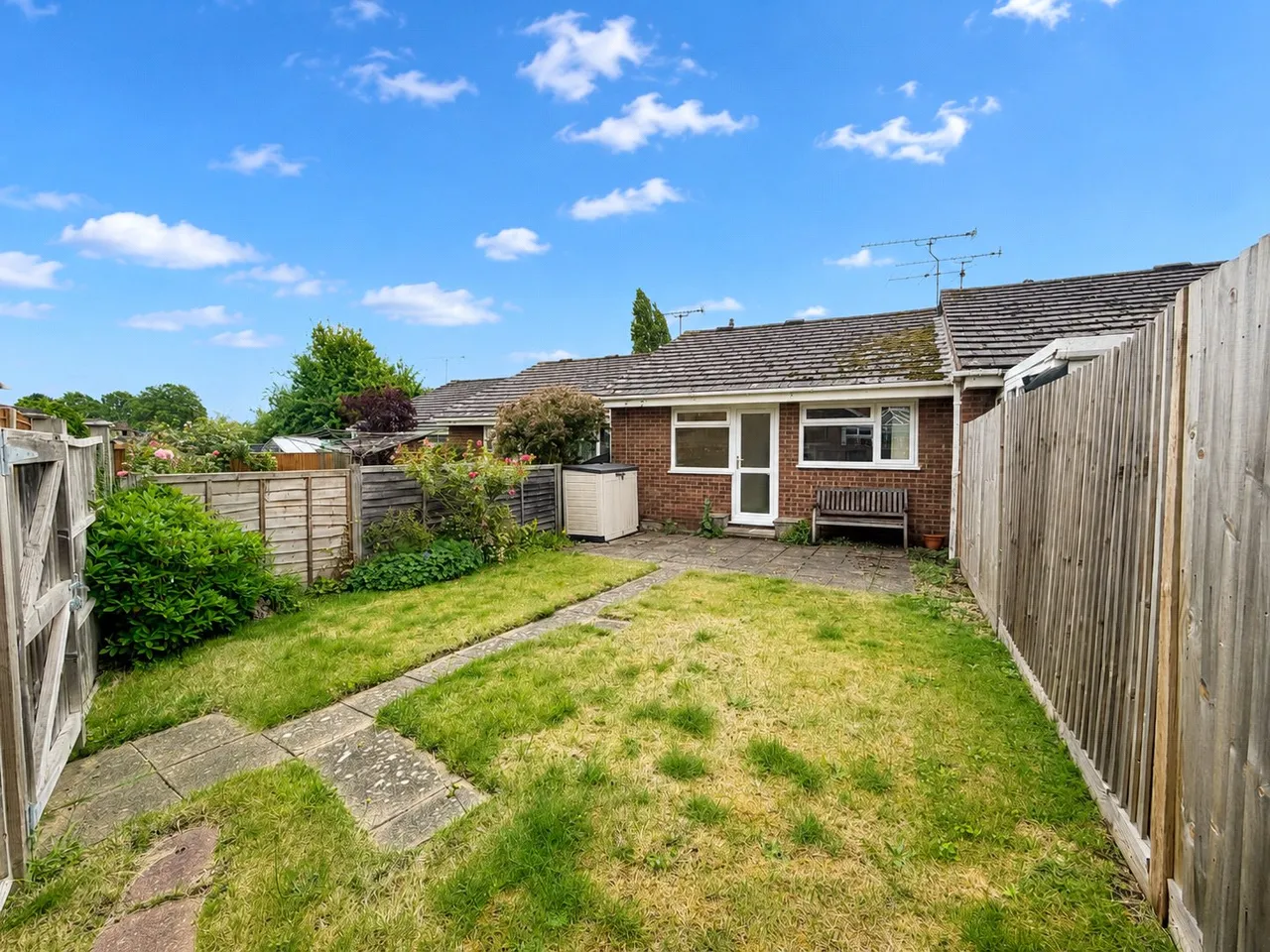 Tongham Road, Aldershot, GU12, photo 6