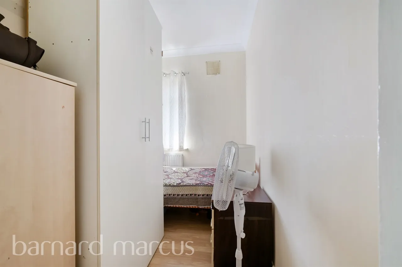 Central Road, Morden, photo 6