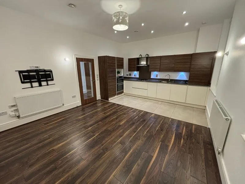 21 Charles Sevright Way, Mill Hill NW7 1FF, photo 3