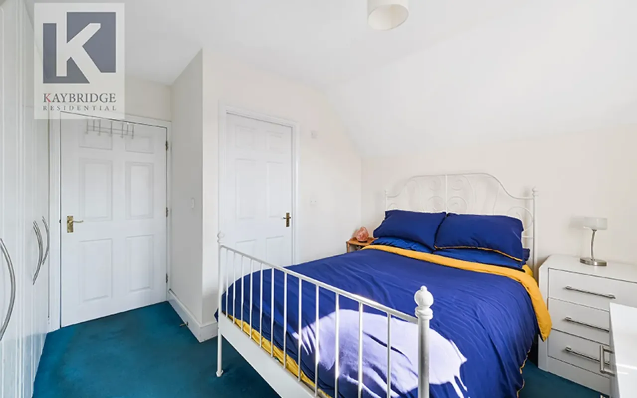 East Street, St. Georges Court, KT17, photo 10