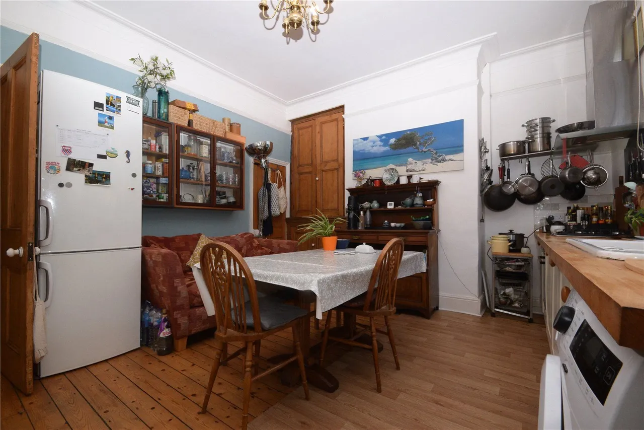 Aberdeen Grove, Leeds, LS12, photo 5