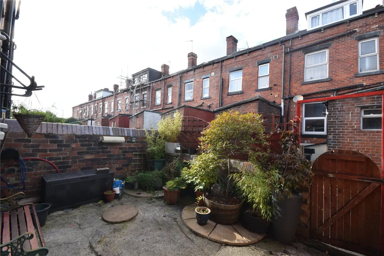 Aberdeen Grove, Leeds, LS12, photo 13