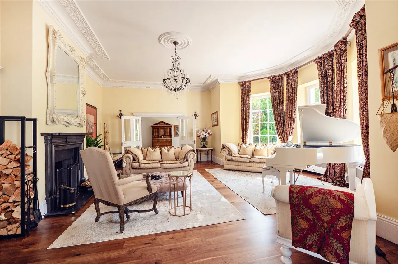 Kentish Lane, Brookmans Park, Hertfordshire, AL9 6JY, photo 8
