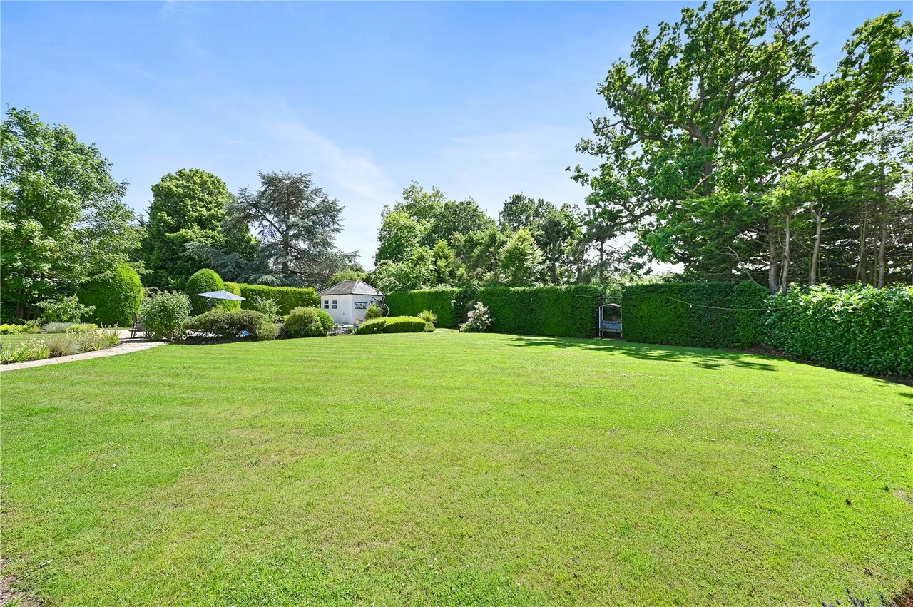 Kentish Lane, Brookmans Park, Hertfordshire, AL9 6JY, photo 36