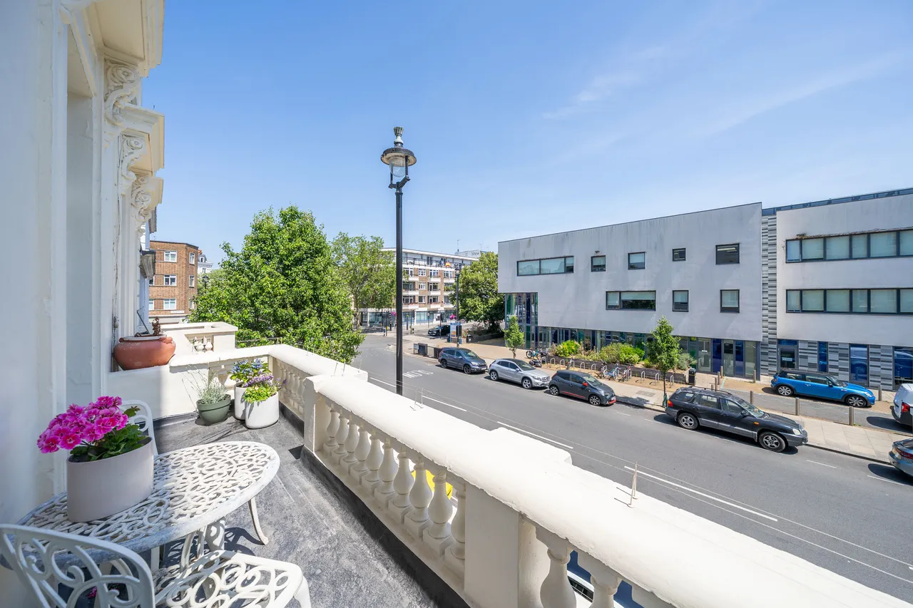 Claverton Street, London, SW1V, photo 9