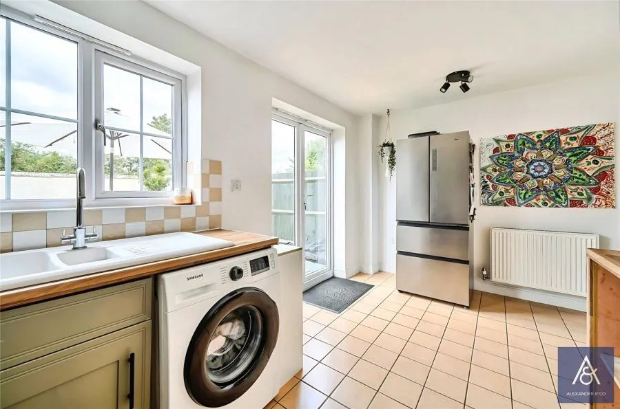 Field View, Brackley, NN13, photo 9