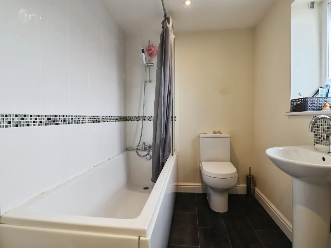 Nicholls Avenue, Porthcawl, CF36, photo 10