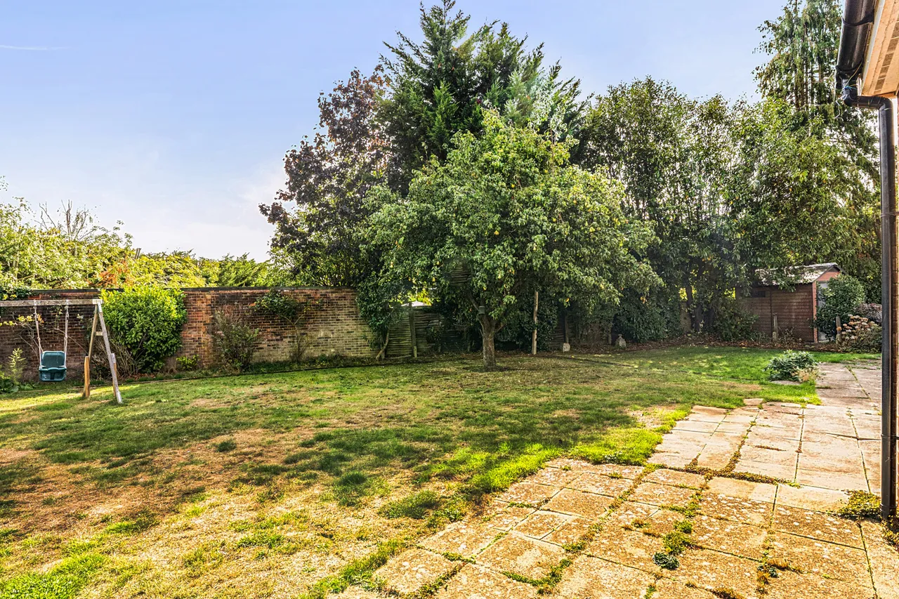 Henley Gardens, Pinner, HA5, photo 12