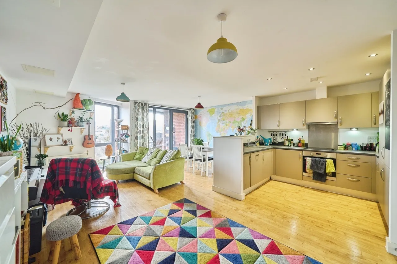 Fords Park Road, London, E16, photo 5