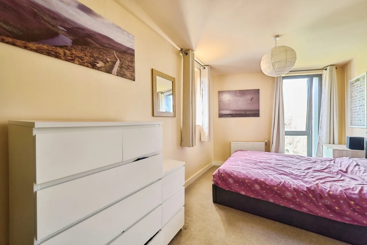 Fords Park Road, London, E16, photo 15