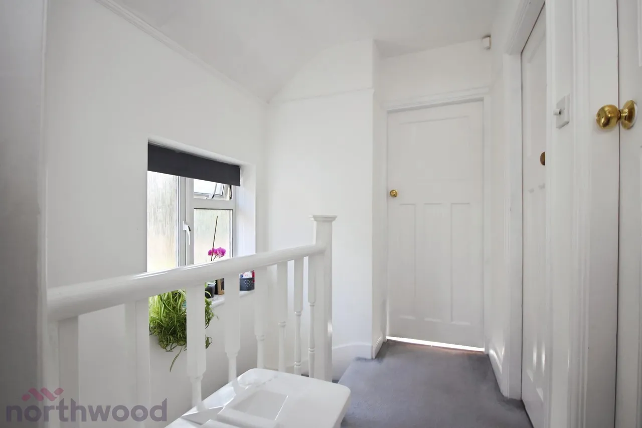Totteridge Road, High Wycombe, HP13, photo 9