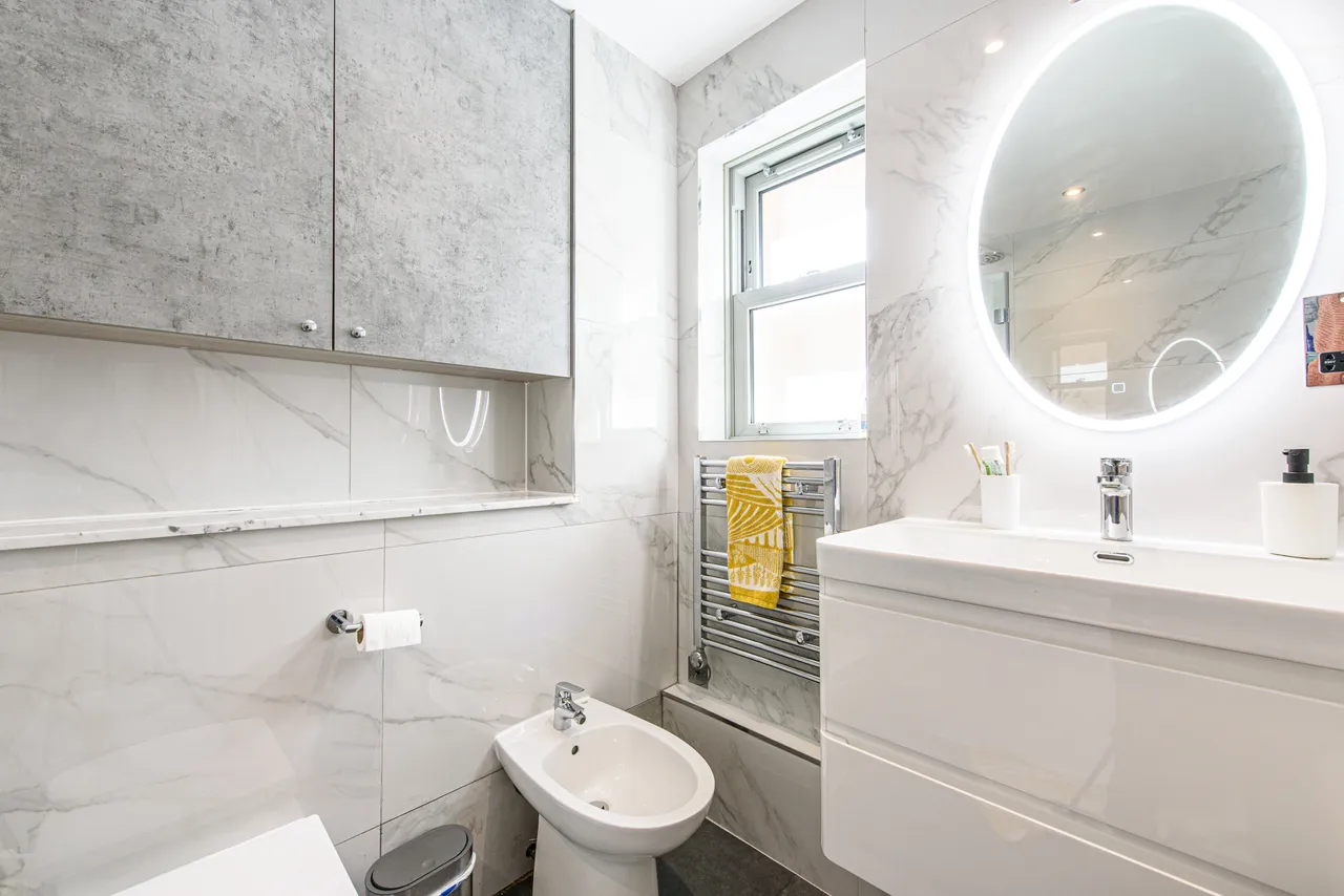 London, NW3, photo 16