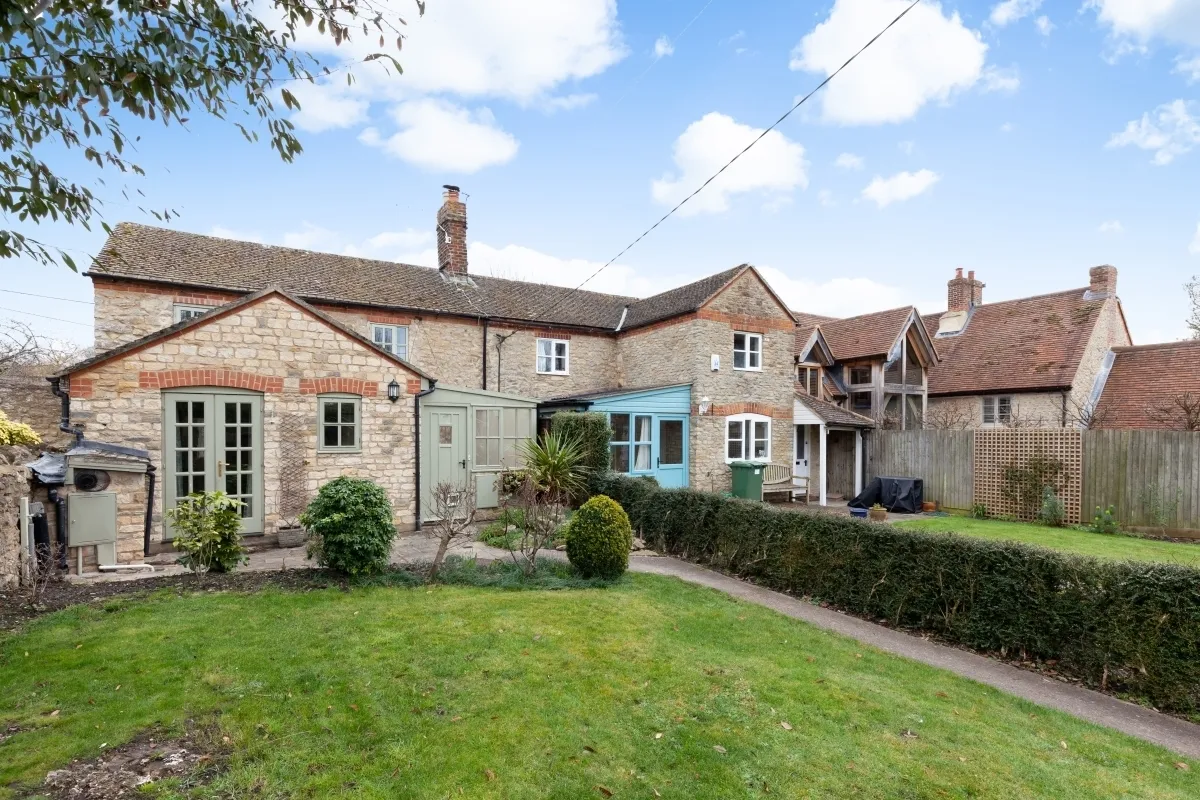 1 bed house for sale, Back Way, Great Haseley, OX44