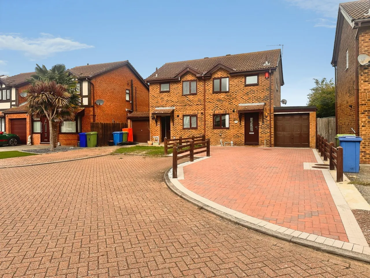 2 bed house for sale, Clerke Drive, Sittingbourne, ME10