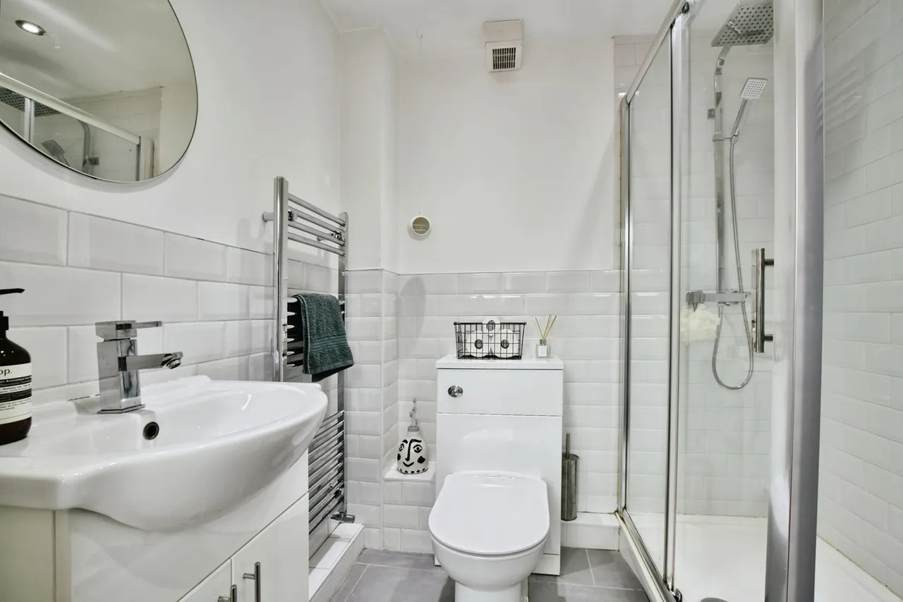 Provender Close, Broadheath, Altrincham, WA14, photo 8