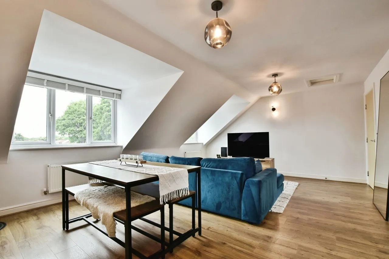 Provender Close, Broadheath, Altrincham, WA14, photo 5